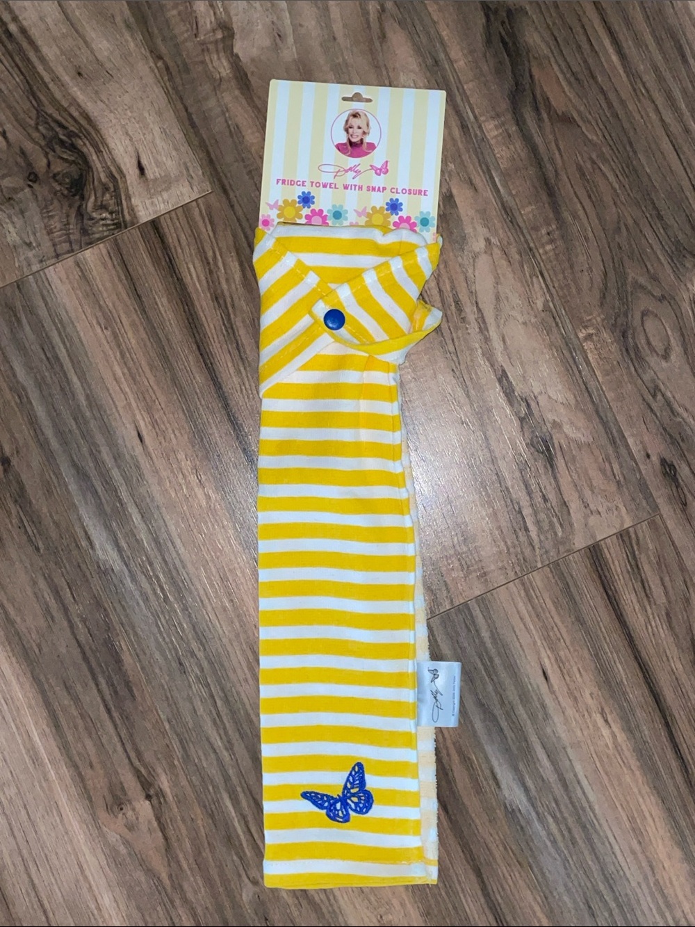 Dolly Parton limited edition fridge towel - Picture 9 of 15